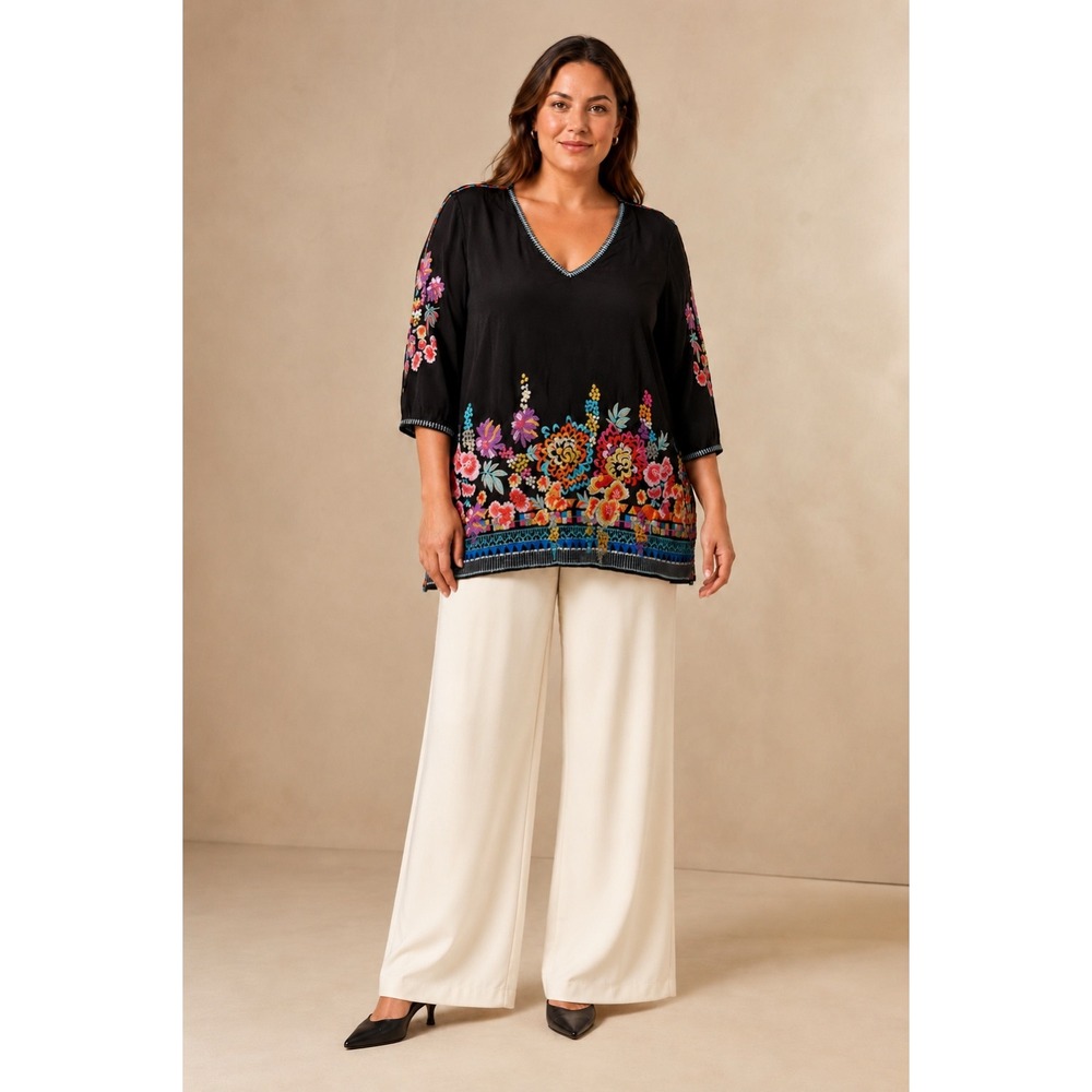 Johnny Was Black Floral Heavily Embroidered Tunic Top Size L V Neck Boho Cupra
